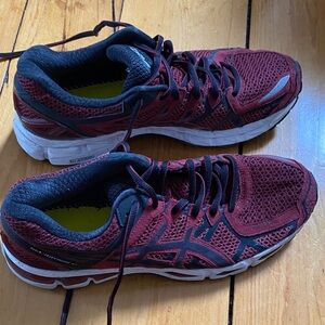 Asics Burgundy and Black Athletic Shoes